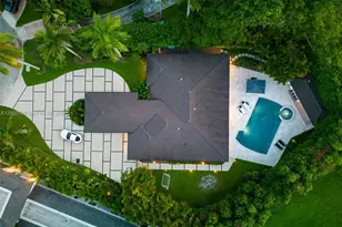 4800 Bay Point Rd, Miami, FL 33137 - Photo 2