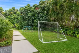 4800 Bay Point Rd, Miami, FL 33137 - Photo 54