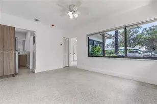 620 SW 6th Ave, Miami, FL 33130 - Photo 4