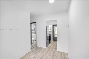 717 Espanola Way, Miami Beach, FL 33139 - Photo 6