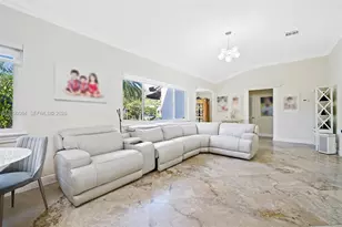 330 Viscaya Ave, Coral Gables, FL 33134 - Photo 6