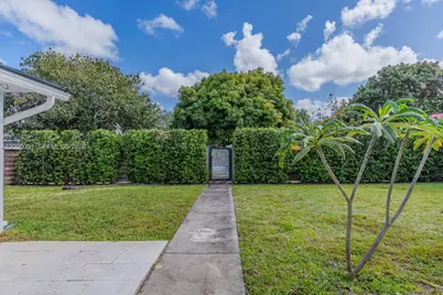 5012 Grant St, Hollywood, FL 33021 - Photo 58