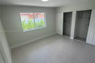 850 NW 109th St, Miami, FL 33168 - Photo 4
