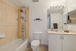 1750 N Bayshore Dr, Miami, FL 33137 - Photo 26
