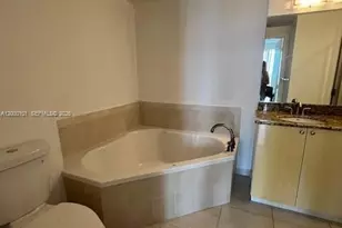 [Address not provided], Hollywood, FL 33020 - Photo 26