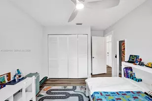 1063 Cedar Falls Dr, Weston, FL 33327 - Photo 58