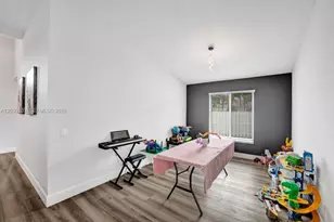 1063 Cedar Falls Dr, Weston, FL 33327 - Photo 22