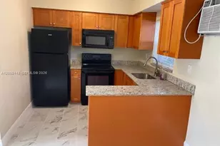 7601 Venetian St, Miramar, FL 33023 - Photo 4