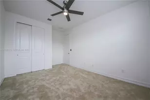 106 SW 127th Terrace, Plantation, FL 33325 - Photo 14