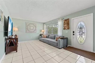 11740 NW 33rd St, Sunrise, FL 33323 - Photo 8