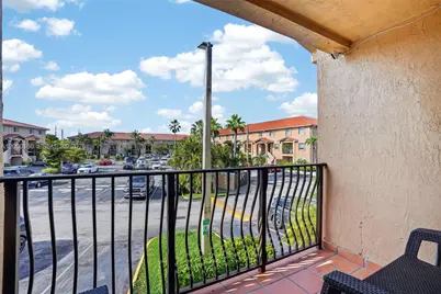 17455 NW 75th Pl #203, Hialeah, FL 33015 - Photo 32