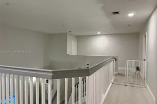 17455 NW 75th Pl, Hialeah, FL 33015 - Photo 12