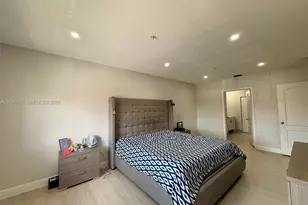 17455 NW 75th Pl, Hialeah, FL 33015 - Photo 10