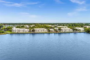 2881 N Oakland Forest Dr, Oakland Park, FL 33309 - Photo 40