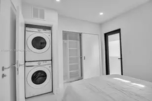 944 Jefferson Ave, Miami Beach, FL 33139 - Photo 14