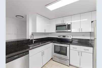 9821 Nob Hill Ct #9821, Sunrise, FL 33351 - Photo 10