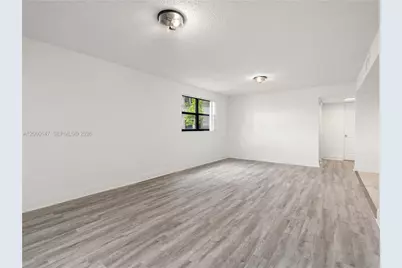 9821 Nob Hill Ct #9821, Sunrise, FL 33351 - Photo 2