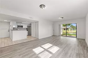 9821 Nob Hill Ct, Sunrise, FL 33351 - Photo 1