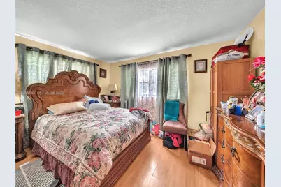 4715 NW 43rd St, Lauderdale Lakes, FL 33319 - Photo 16