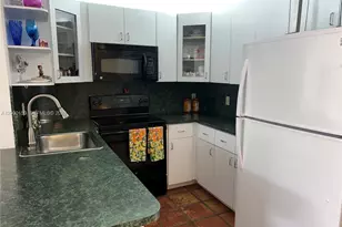 345 Ocean Dr, Miami Beach, FL 33139 - Photo 12