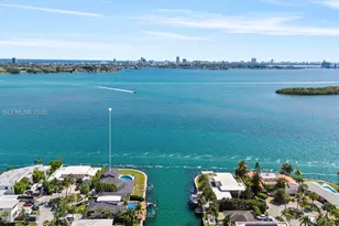 1982 NE 119th Rd, North Miami, FL 33181 - Photo 1