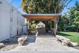 2231 SW 17th St, Miami, FL 33145 - Photo 28