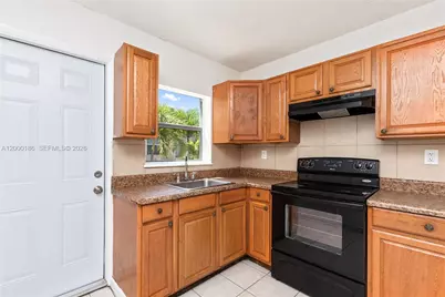 15 SW 6th St, Dania Beach, FL 33004 - Photo 26