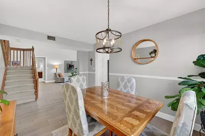 15620 Gauntlet Hall Mnr, Davie, FL 33331 - Photo 12