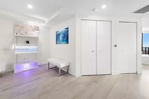 45 SW 9th St, Miami, FL 33130 - Photo 16