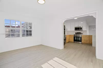 6825 SW 12th St, Pembroke Pines, FL 33023 - Photo 18