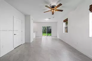1100 SE 26th Ter, Homestead, FL 33035 - Photo 2