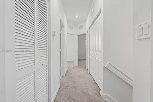 1100 SE 26th Ter, Homestead, FL 33035 - Photo 14