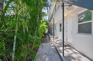 3676 Oak Ave, Miami, FL 33133 - Photo 10