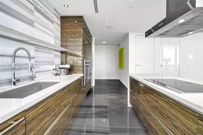 1100 Biscayne Blvd #6001, Miami, FL 33132 - Photo 50