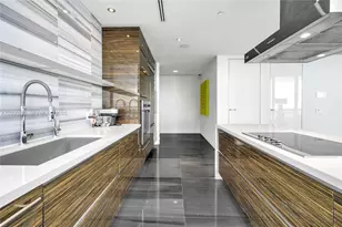1100 Biscayne Blvd, Miami, FL 33132 - Photo 50