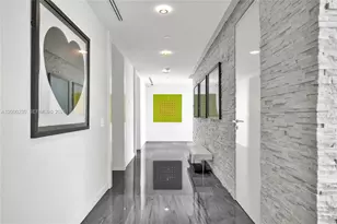 1100 Biscayne Blvd, Miami, FL 33132 - Photo 46