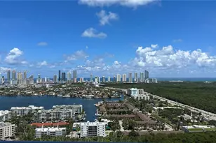 16385 Biscayne Blvd, North Miami Beach, FL 33160 - Photo 24