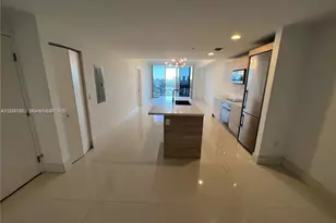 16385 Biscayne Blvd, North Miami Beach, FL 33160 - Photo 10