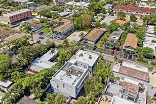 832 N Victoria Park Rd, Fort Lauderdale, FL 33304 - Photo 32
