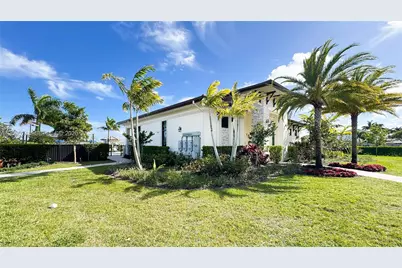 23129 SW 99th Ave, Cutler Bay, FL 33190 - Photo 30