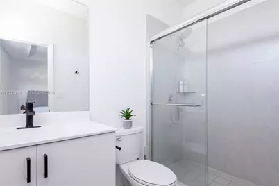 23129 SW 99th Ave, Cutler Bay, FL 33190 - Photo 20