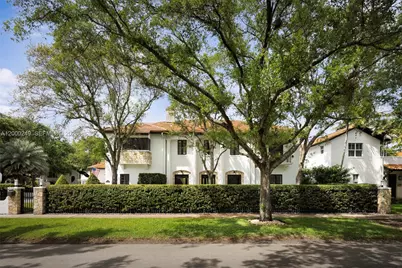 475 Amalfi Ave, Coral Gables, FL 33146 - Photo 2