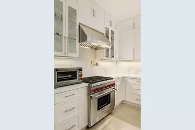 475 Amalfi Ave, Coral Gables, FL 33146 - Photo 16