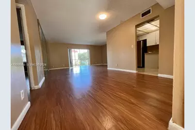 [Address not provided], Lauderhill, FL 33319 - Photo 8