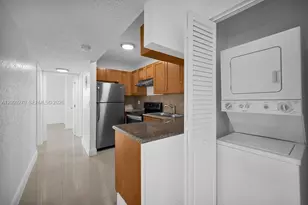 6951 SW 7th St, Margate, FL 33068 - Photo 10