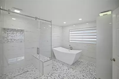 7051 SW 29th St, Miramar, FL 33023 - Photo 8