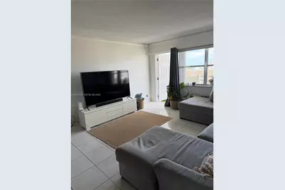 401 Golden Isles Dr #801, Hallandale Beach, FL 33009 - Photo 8