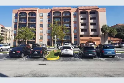 5201 NW 7th St #609W, Miami, FL 33126 - Photo 2