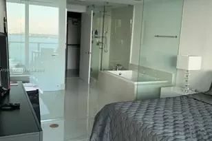 650 NE 32nd St, Miami, FL 33137 - Photo 12