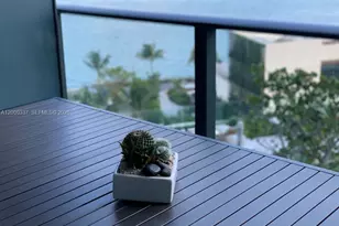 650 NE 32nd St, Miami, FL 33137 - Photo 2